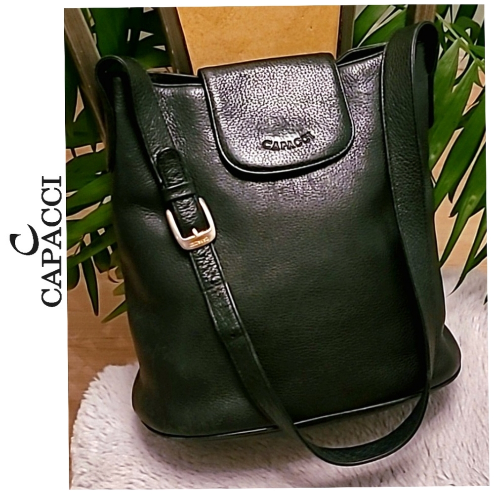 Capacci Leather Shoulder/Hobo Bag ❤️
